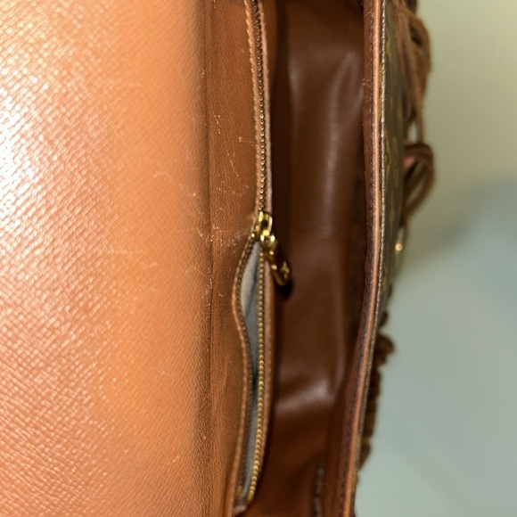 Vintage Boho Bags Louis Vuitton up-cycled Monogram World Traveler Bag - Picture 17 of 17